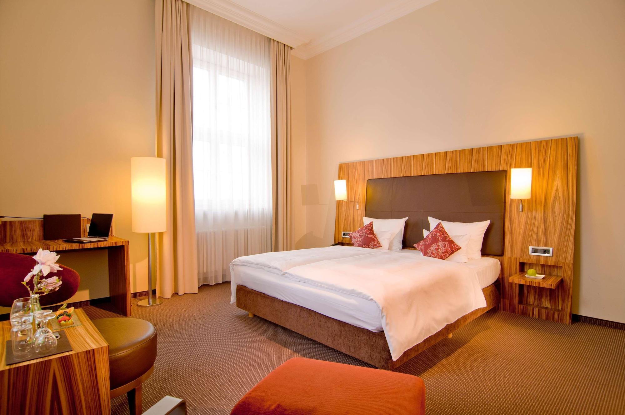 Herzogshof - Boutique-Hotel Am Dom Řezno Exteriér fotografie